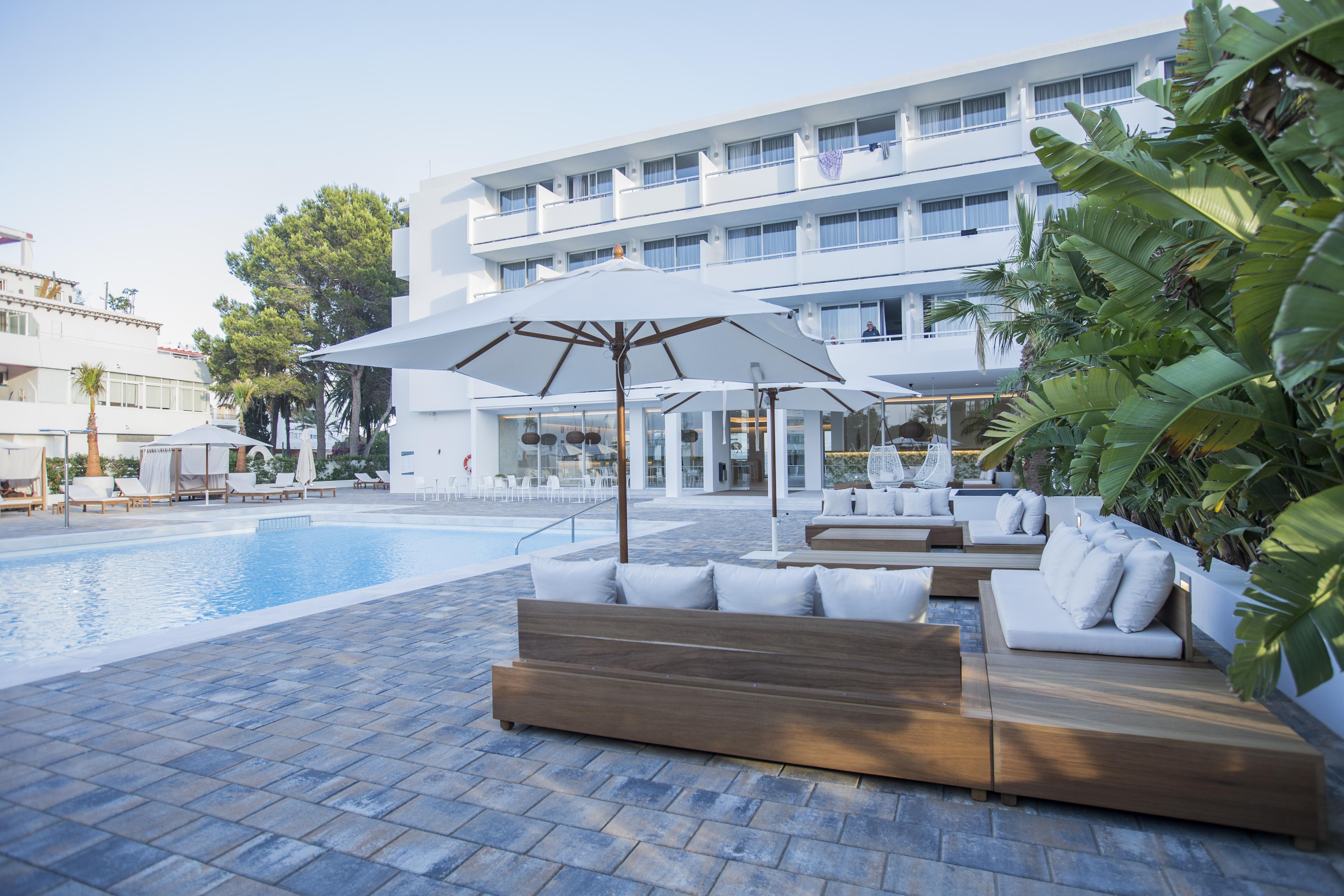 Hotel Anfora Ibiza Es Cana Exterior foto